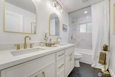 98056 768 Dayton Avenue NE, Renton, WA 98056 - Photo 22