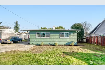 98056 768 Dayton Avenue NE, Renton, WA 98056 - Photo 2