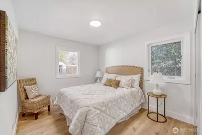 98056 768 Dayton Avenue NE, Renton, WA 98056 - Photo 18