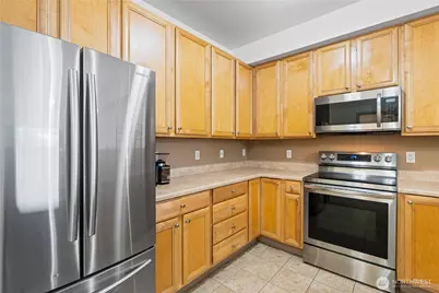 512 Darby Street #209, Bellingham, WA 98226 - Photo 14