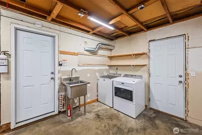 16519 116th Place SE, Renton, WA 98058 - Photo 24