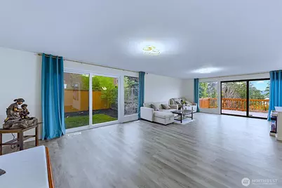 110 174th Place NE, Bellevue, WA 98008 - Photo 6