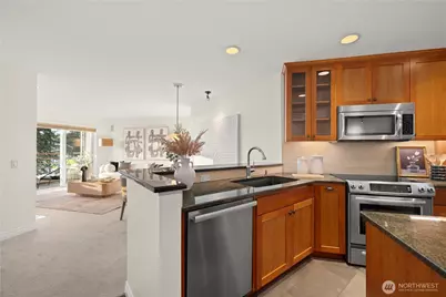 3100 Fairview Avenue E #302, Seattle, WA 98102 - Photo 12