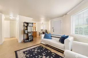 23410 18th Ave S, Des Moines, WA 98198 - Photo 1