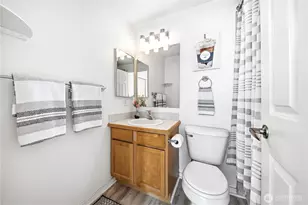 1144 N 198th St, Shoreline, WA 98133 - Photo 10