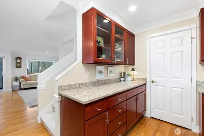 2906 5th Avenue W, Seattle, WA 98119 - Photo 12