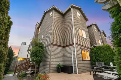 2906 5th Avenue W, Seattle, WA 98119 - Photo 1