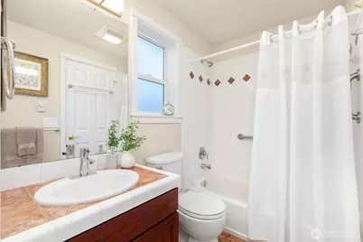 2906 5th Avenue W, Seattle, WA 98119 - Photo 26