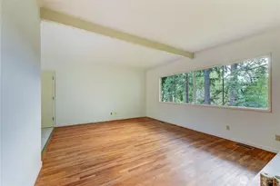 16217 Lake Hills Blvd, Bellevue, WA 98008 - Photo 4