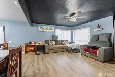 917 Robbins Street, Milton-Freewater, OR 97862 - Photo 4