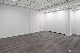 9922 Triton Dr NW, Seattle, WA 98117 - Photo 26