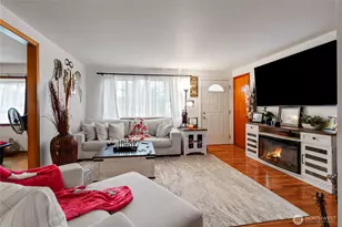 10312 Rainier Ave SW, Lakewood, WA 98499 - Photo 8