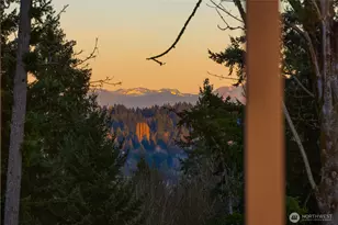 13779 NE 101st St, Kirkland, WA 98033 - Photo 2