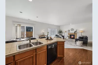 11033 SE 201st Street, Kent, WA 98031 - Photo 6