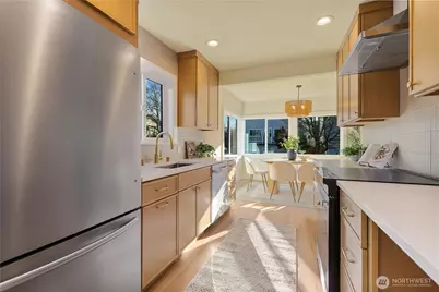 9203 Mary Avenue NW #A, Seattle, WA 98117 - Photo 4