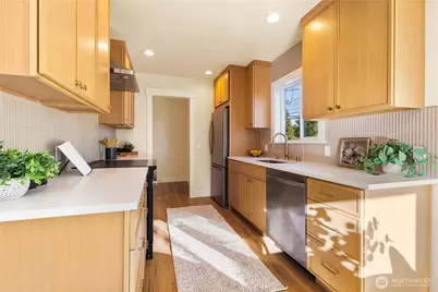 9203 Mary Avenue NW #A, Seattle, WA 98117 - Photo 8