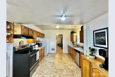 303 S Buckner Street, Centralia, WA 98531 - Photo 16