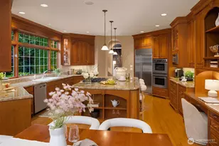 24838 NE 20th St, Sammamish, WA 98074 - Photo 10