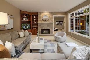 24838 NE 20th St, Sammamish, WA 98074 - Photo 18