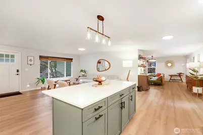 9365 Emerald Drive SE, Port Orchard, WA 98367 - Photo 10