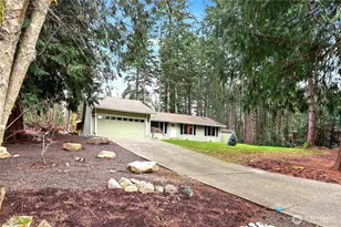 9365 Emerald Dr SE, Port Orchard, WA 98367 - Photo 40