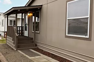 105 E Patrick Ave, Kittitas, WA 94934 - Photo 2