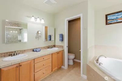 1568 Puget Drive E, Port Orchard, WA 98366 - Photo 22