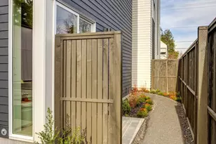 4409 B S Holly St, Seattle, WA 98118 - Photo 24