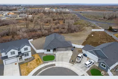 485 N Ruddy Street, Moses Lake, WA 98837 - Photo 1