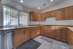 3029 Pickering Ave NE, Bremerton, WA 98310 - Photo 12