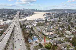 414 NE 42nd St, Seattle, WA 98105 - Photo 32