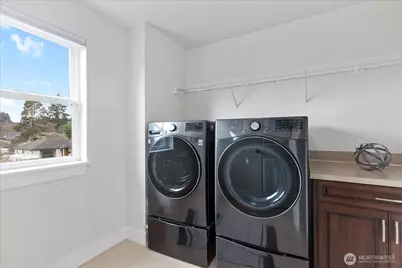 4840 48th Avenue SW, Seattle, WA 98116 - Photo 30