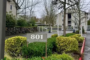 801 Rainier Ave N, Renton, WA 98057 - Photo 18