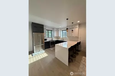 829 S 242nd Street #B, Des Moines, WA 98198 - Photo 1