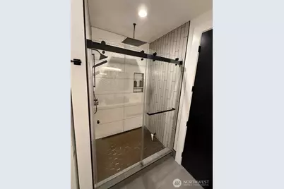 829 S 242nd Street #B, Des Moines, WA 98198 - Photo 6