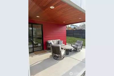 829 S 242nd Street #B, Des Moines, WA 98198 - Photo 14