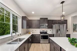 1621 Seattle Hill Rd, Bothell, WA 98012 - Photo 10