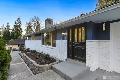 2321 100th Avenue NE, Bellevue, WA 98004 - Photo 1