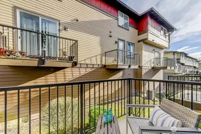 2115 201st Place SE #F-4, Bothell, WA 98012 - Photo 10