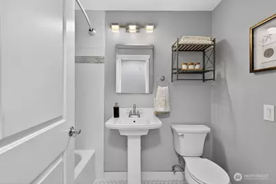 8004 203rd Place SW, Edmonds, WA 98026 - Photo 18