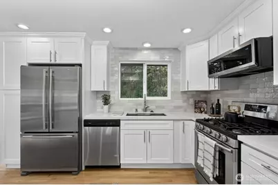 8004 203rd Place SW, Edmonds, WA 98026 - Photo 4