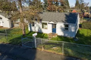 904 E 33rd St, Vancouver, WA 98663 - Photo 1