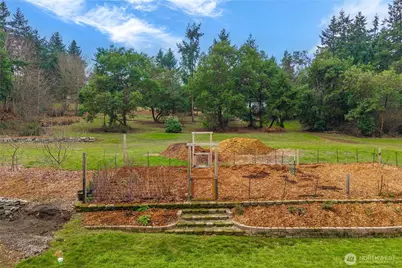 5901 45th Avenue Ct E, Tacoma, WA 98443 - Photo 28