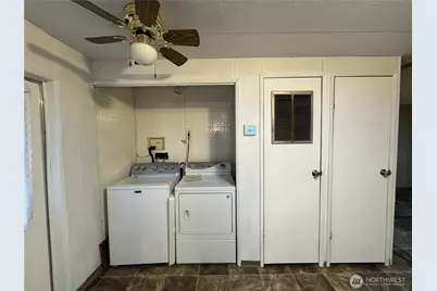 2430 Meadowlark Lane, Kelso, WA 98626 - Photo 18