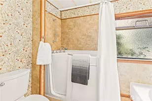 6225 64th St SE, Snohomish, WA 98290 - Photo 16