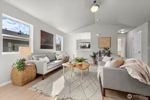 4445 74th Dr NE, Marysville, WA 98270 - Photo 10