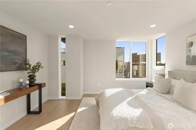 1014 A NE 70th Street, Seattle, WA 98115 - Photo 26