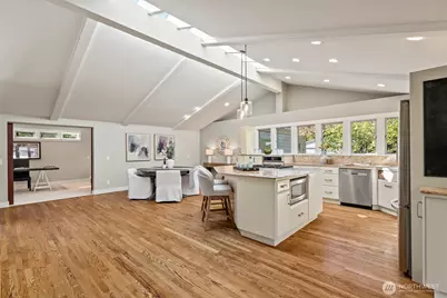 9712 50th Avenue SW, Seattle, WA 98136 - Photo 16