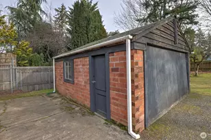 16852 35th Ave S, SeaTac, WA 98188 - Photo 32