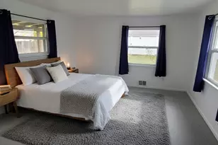 11044 1st Ave NW, Seattle, WA 98177 - Photo 10